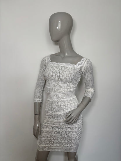 Dolce & Gabbana SS2006 – White Lace Midi Dress